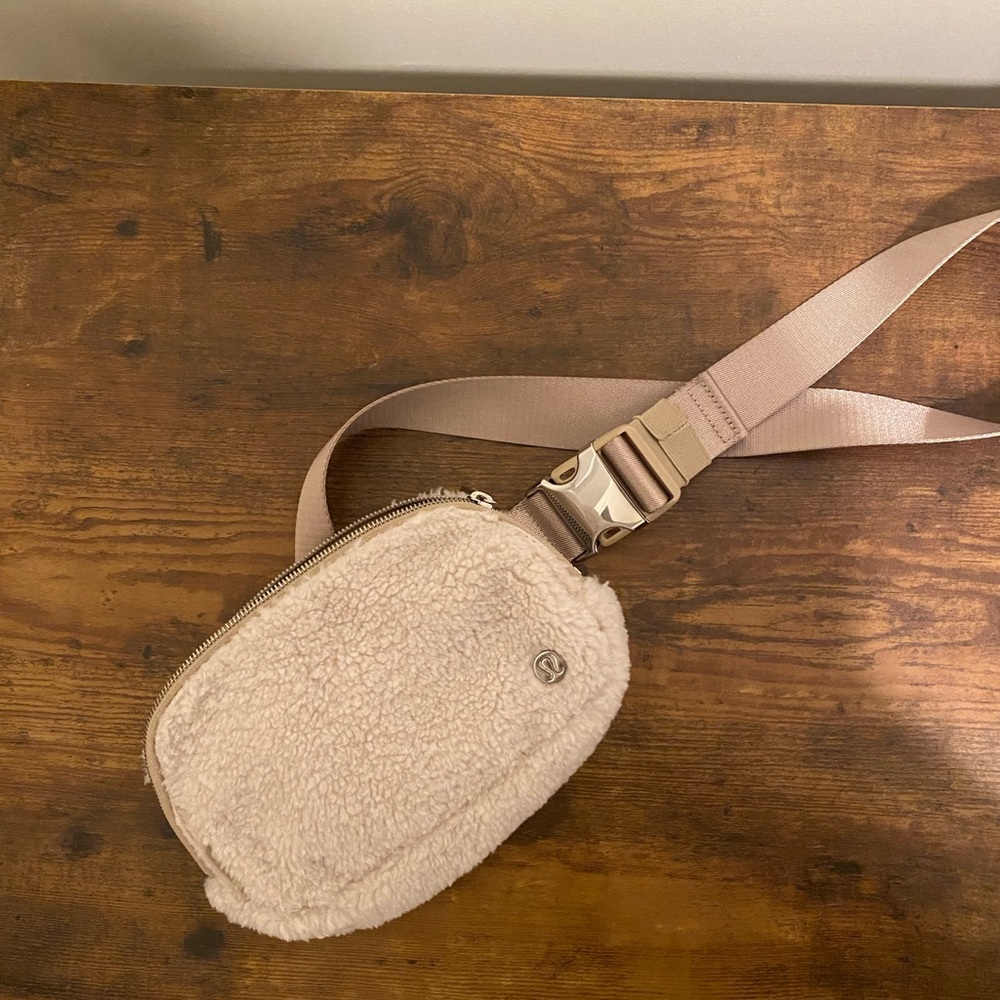 Lululemon Athletica Beige Sherpa Crossbody Bag